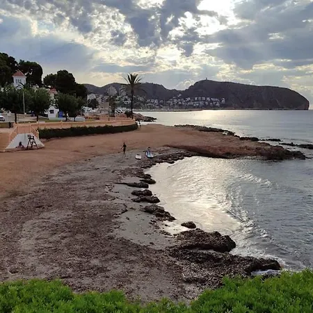 Camping Moraira אתר קמפינג מוריירה